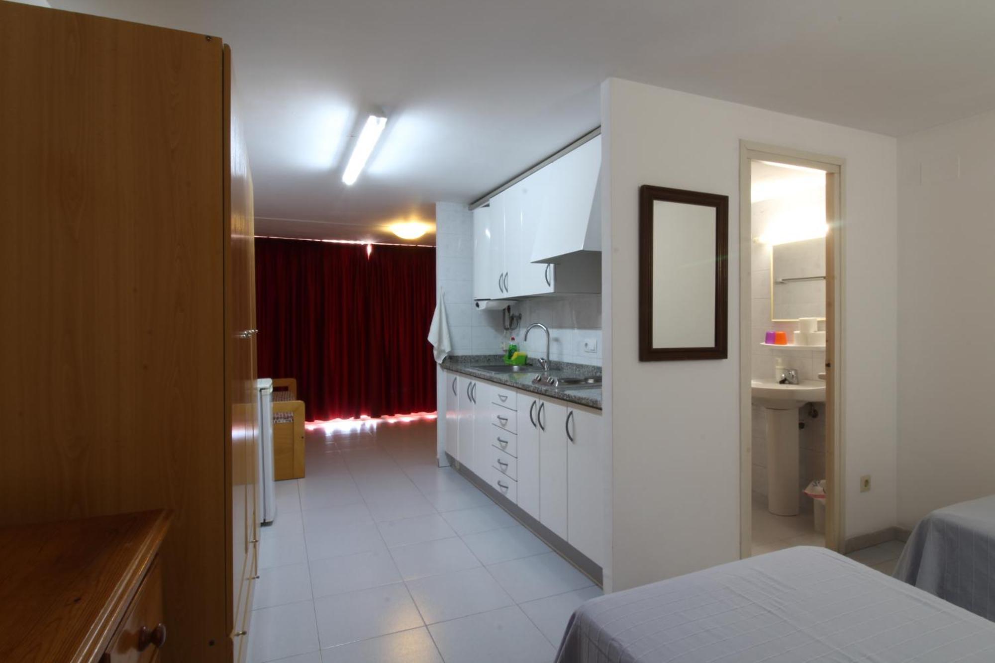 Apartaments El Sorrall Blanes Zimmer foto